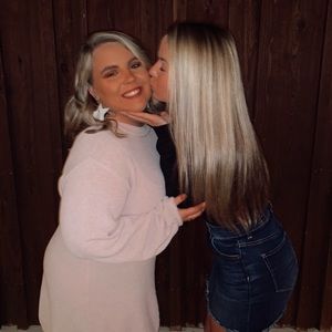 Meet your Posher, Abby